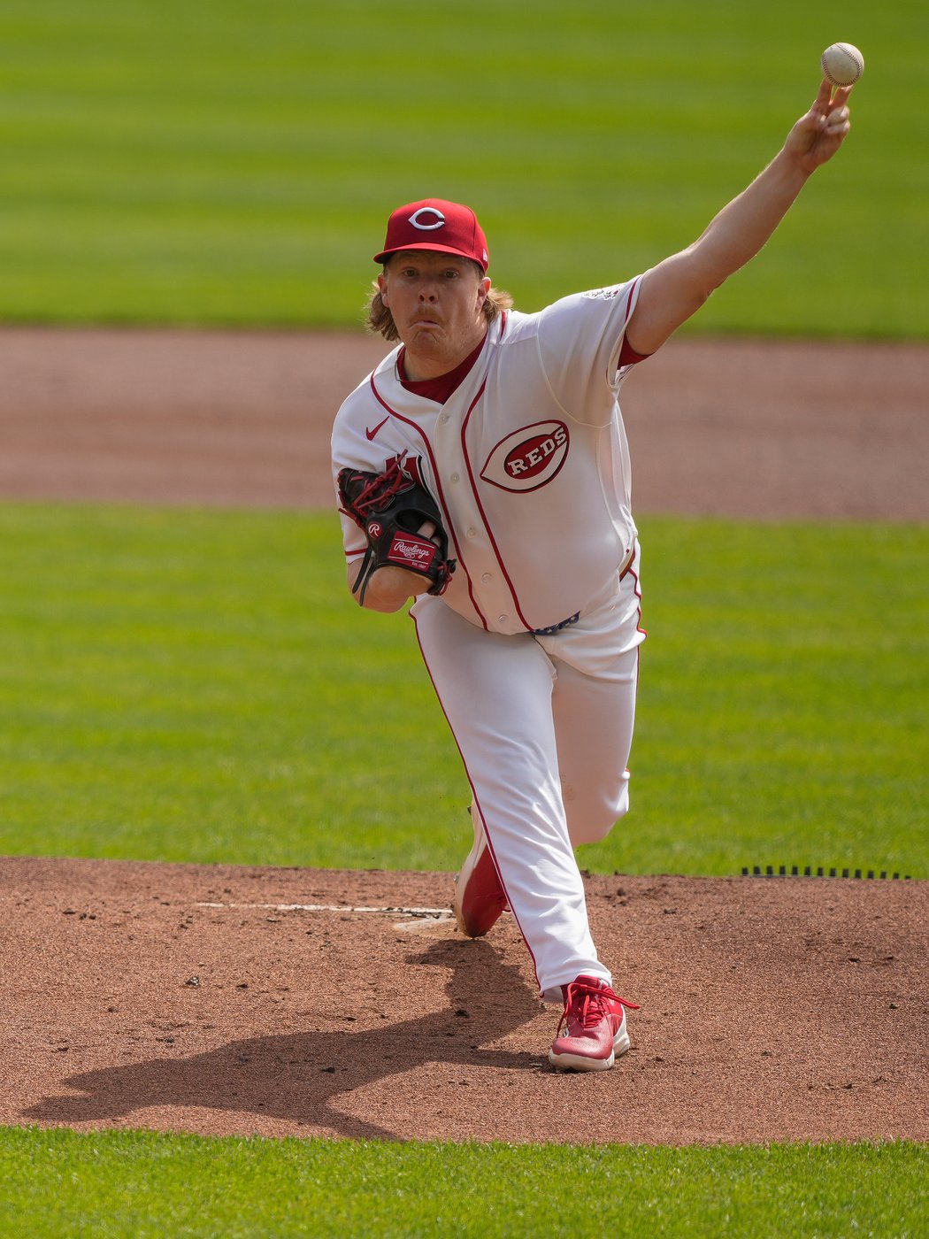 Cruz homers, Skenes returns to form as Pirates take series with 8-3 victory over Reds | iNFOnews.ca