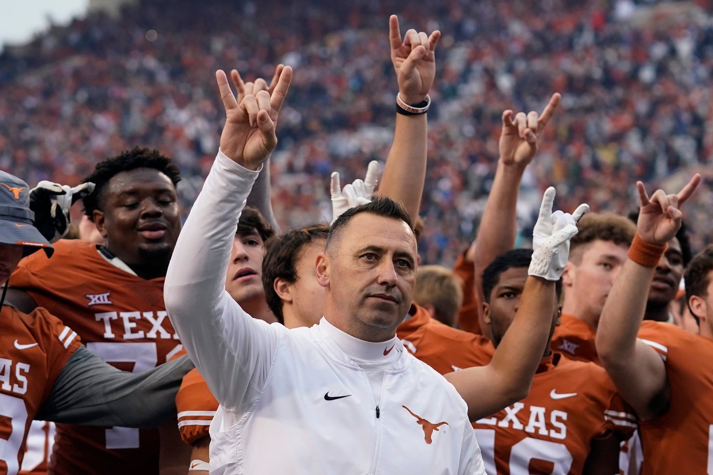 Texas Tech responds to Texas coach swipe with offer to pay to play | iNFOnews.ca