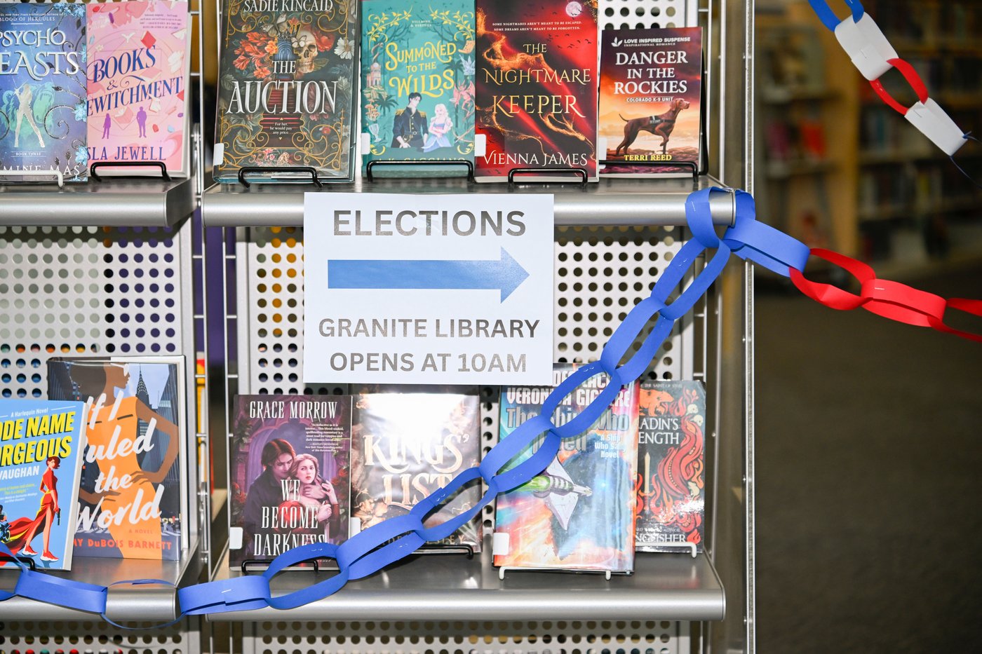 New York leads four-state primary elections, in photos | iNFOnews.ca