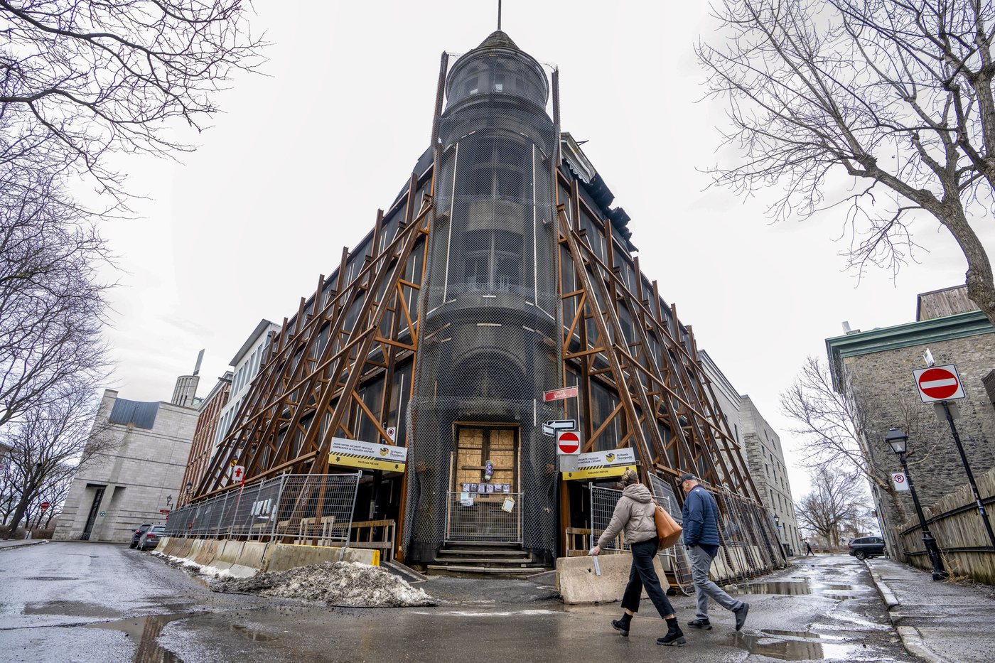 Three years after deadly fire, police arrest owner of Old Montreal building | iNhome