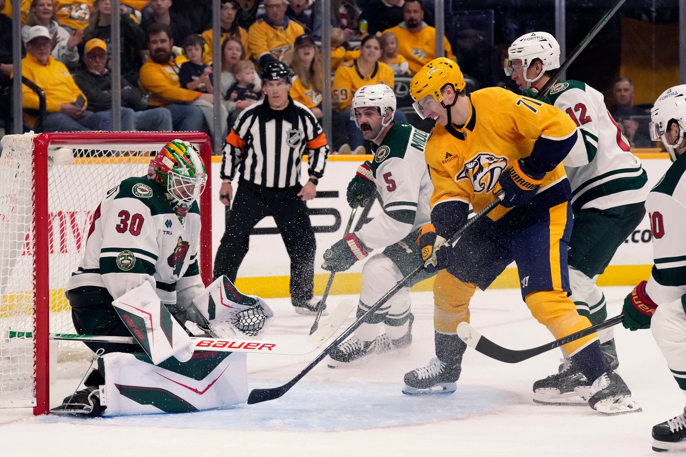Stamkos leads Predators past Wild 2-1, locking Minnesota into the West’s third seed | iNFOnews.ca