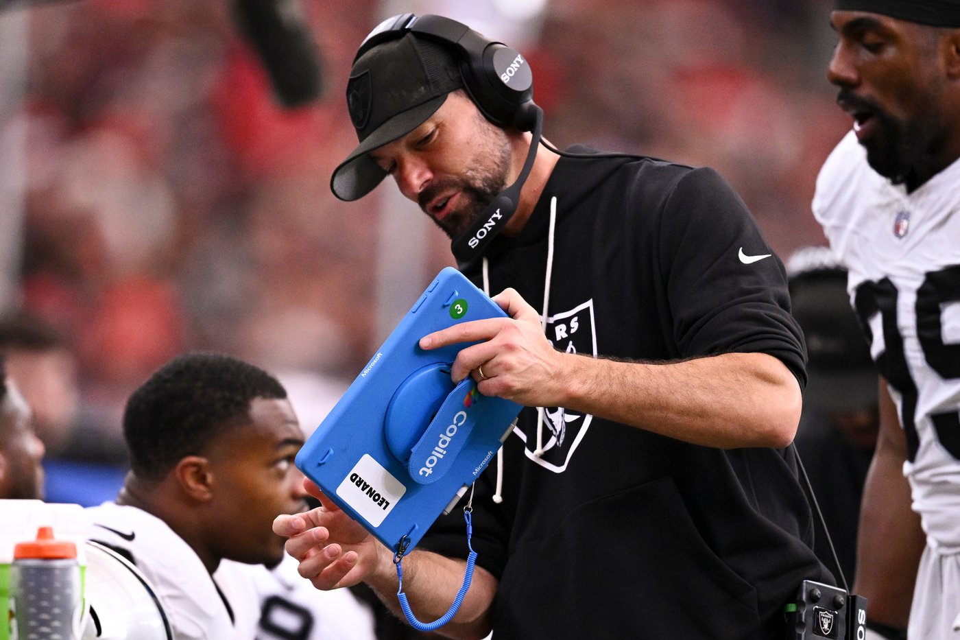 Raiders coach Klint Kubiak moving quickly in filling out staff | iNFOnews.ca