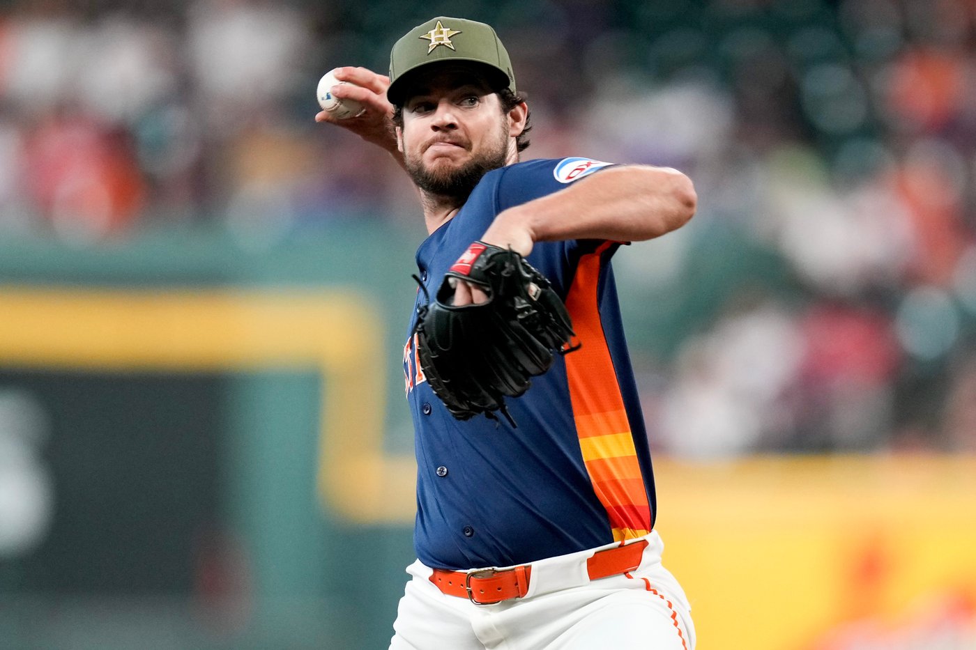 Burger blasts a homer, drives in 4 as Eovaldi powers the Rangers past the Astros 8-0 | iNFOnews.ca