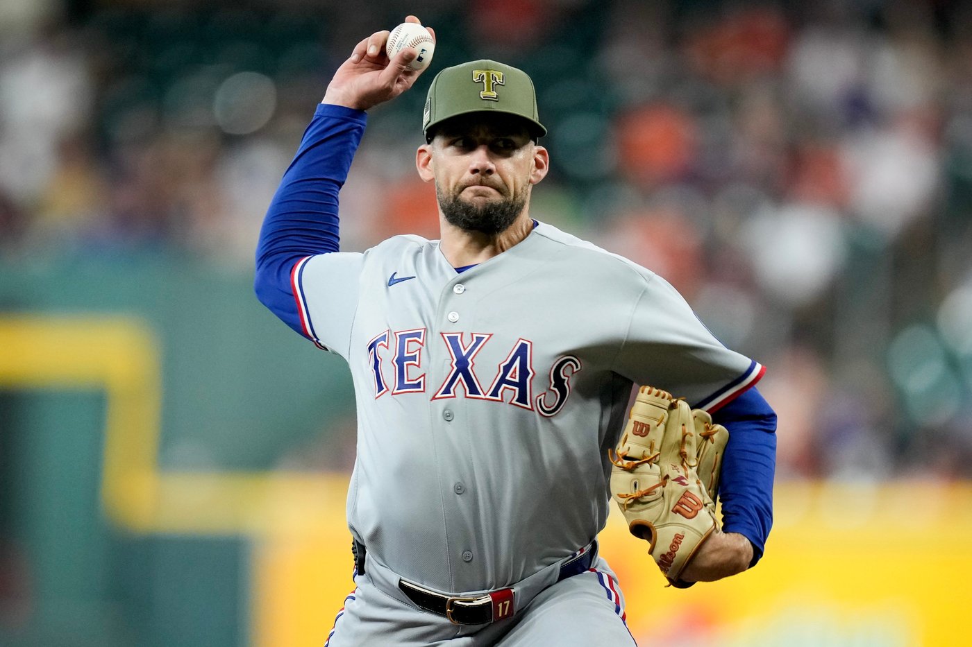 Burger blasts a homer, drives in 4 as Eovaldi powers the Rangers past the Astros 8-0 | iNFOnews.ca