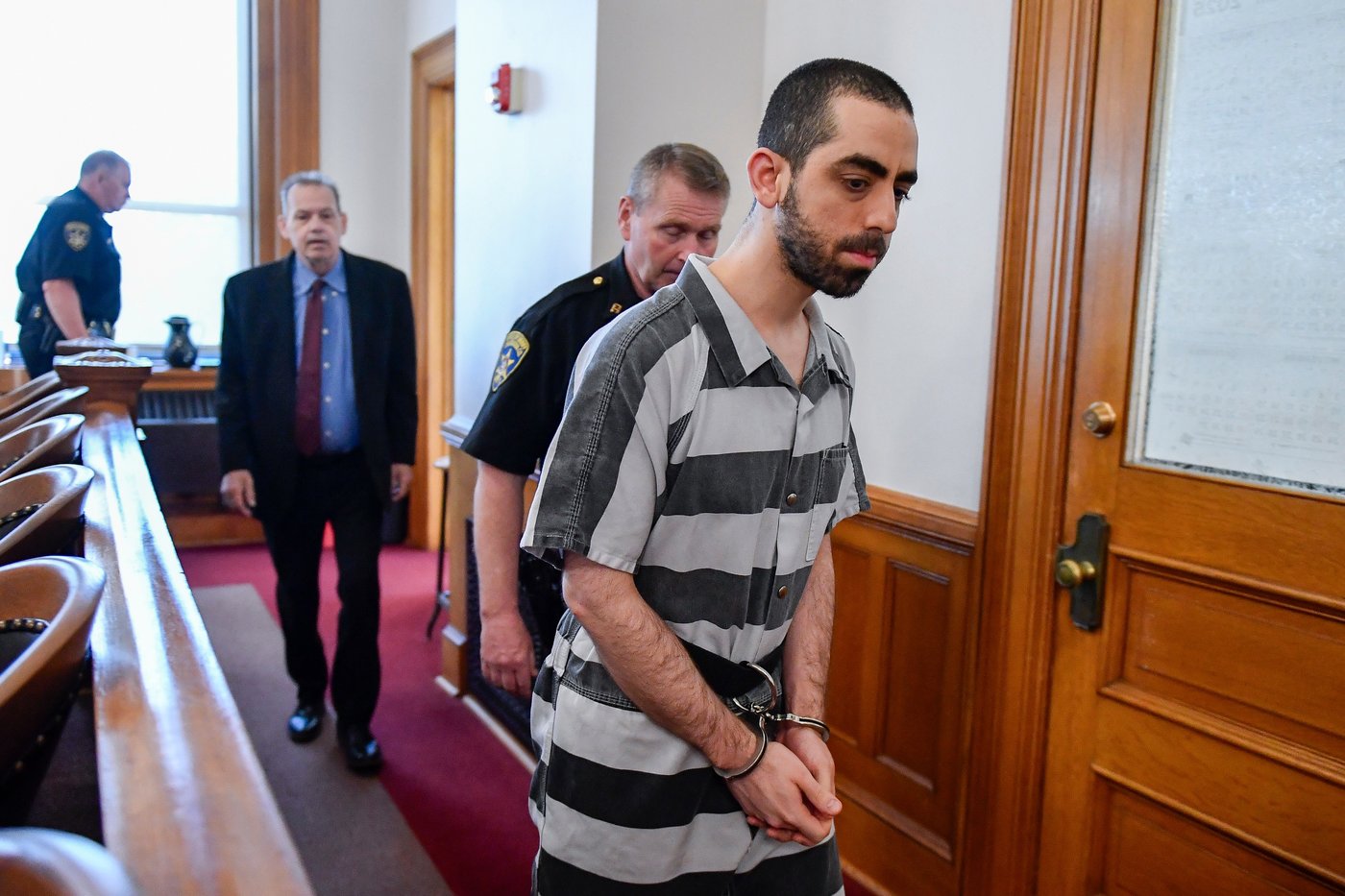 Terrorism trial opens in stabbing of author Salman Rushdie | iNFOnews.ca