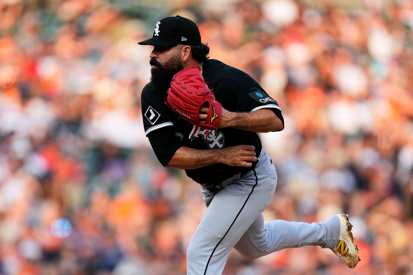 Vargas hits 2 HRs, Peters and Murakami power five-run inning to lift White Sox over Tigers 9-5 | iNFOnews.ca