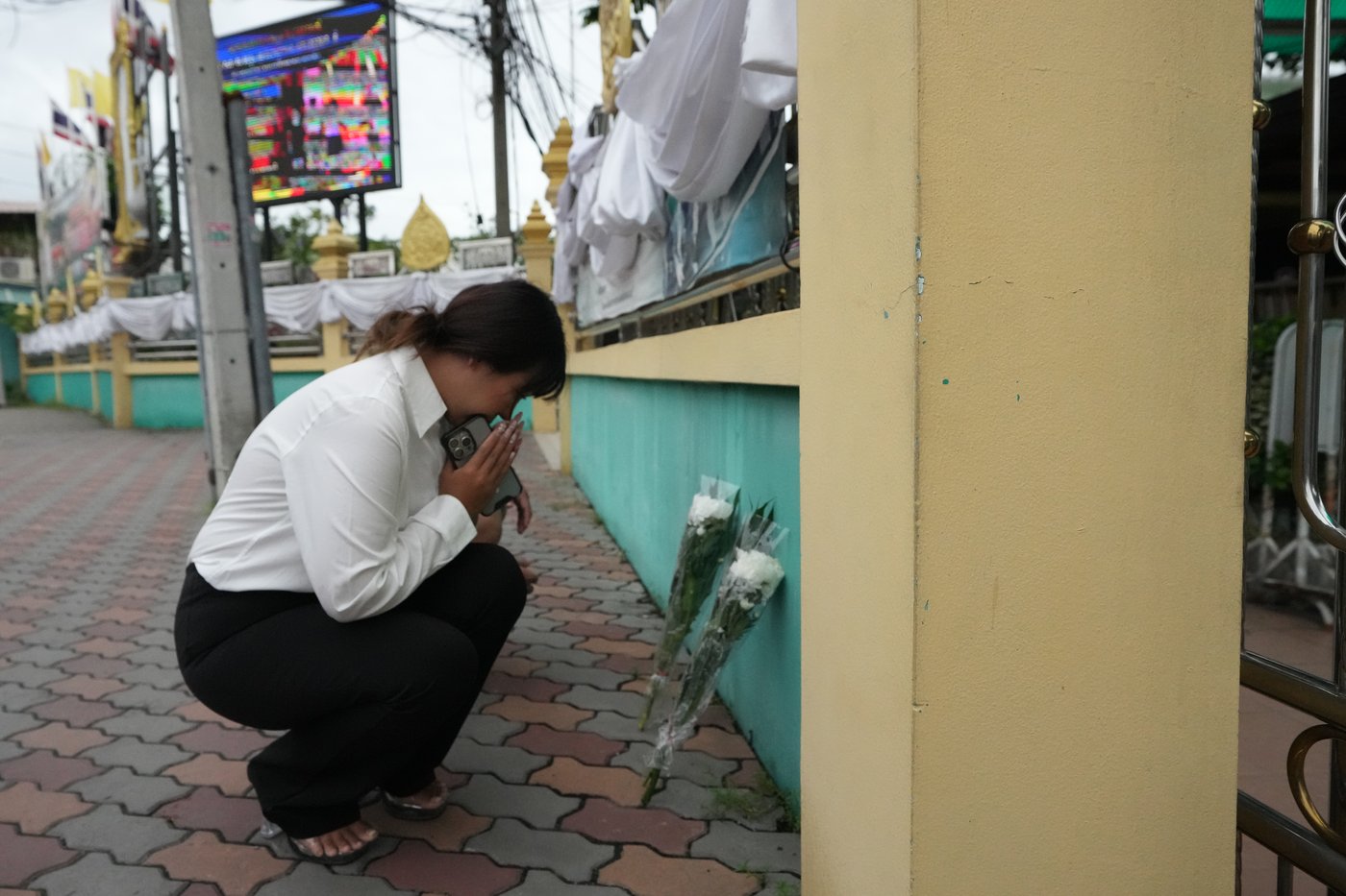 Student kills at least 7 people at a high school and a home outside Bangkok, officials say | iNFOnews.ca Student kills at least 7 people at a high school and a home outside Bangkok, officials say | iNFOnews.ca