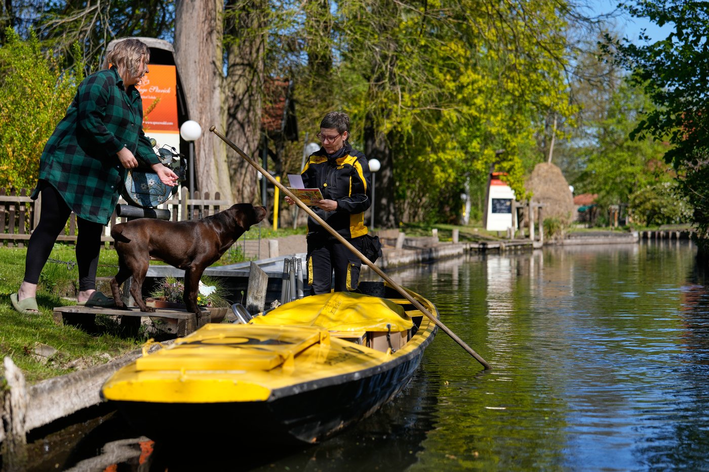 In a remote German village, mail is delivered by boat during warmer months | iNFOnews.ca