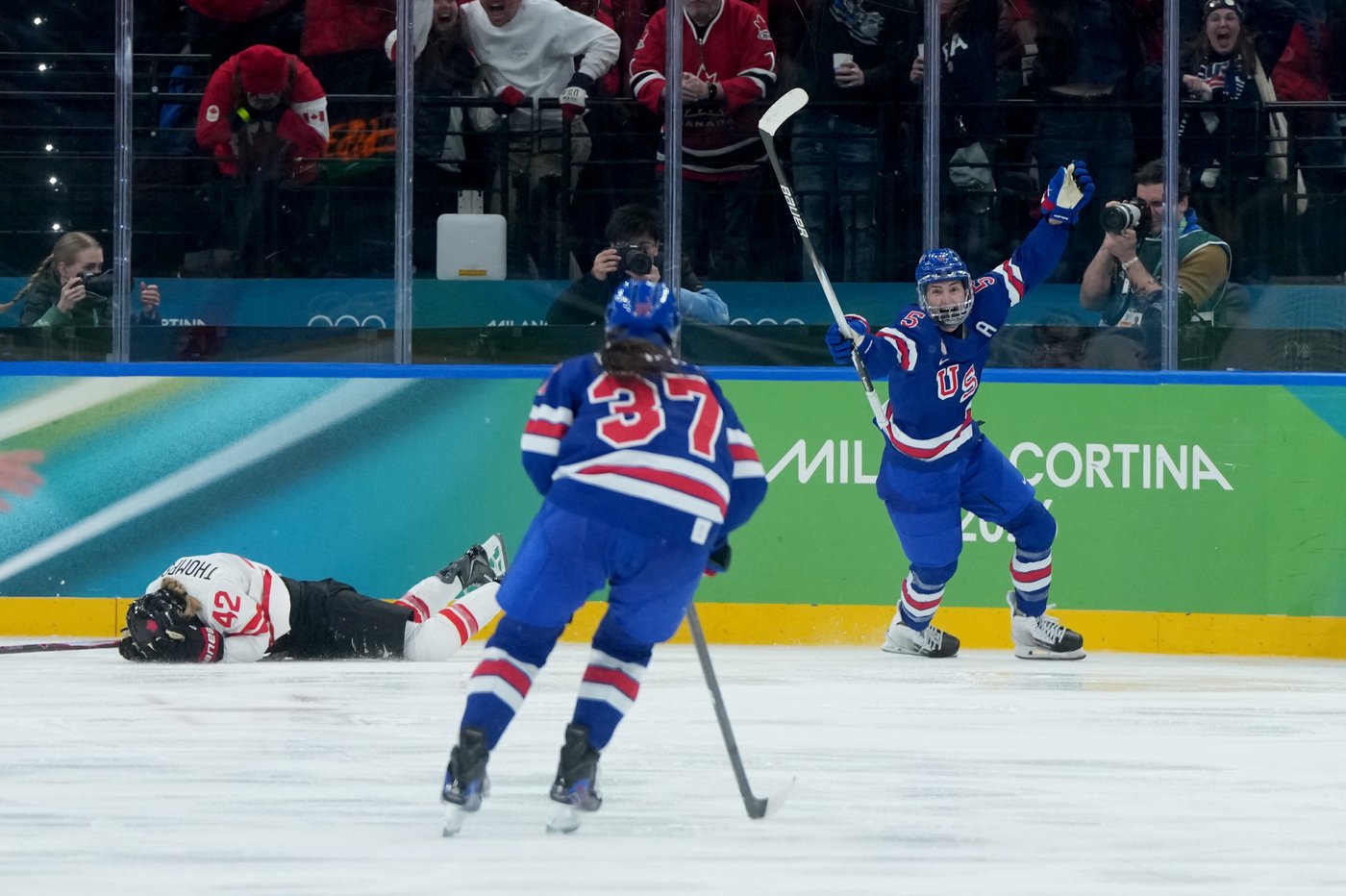 Photo Gallery: U.S. beats Canada 2-1 in OT for hockey gold | iNFOnews.ca