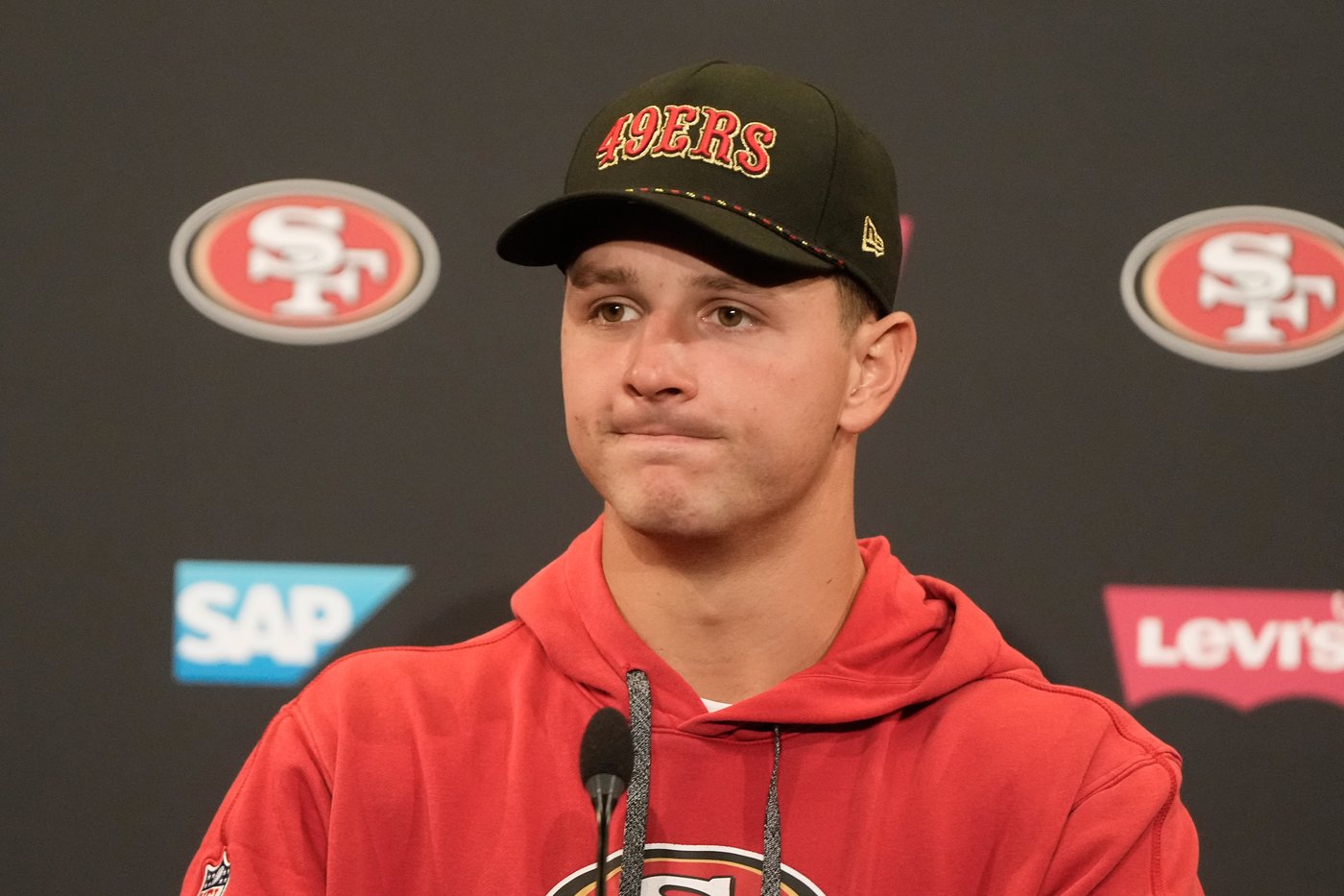 49ers QB Brock Purdy adjusts to start of training camp without coach Kyle Shanahan | iNFOnews.ca