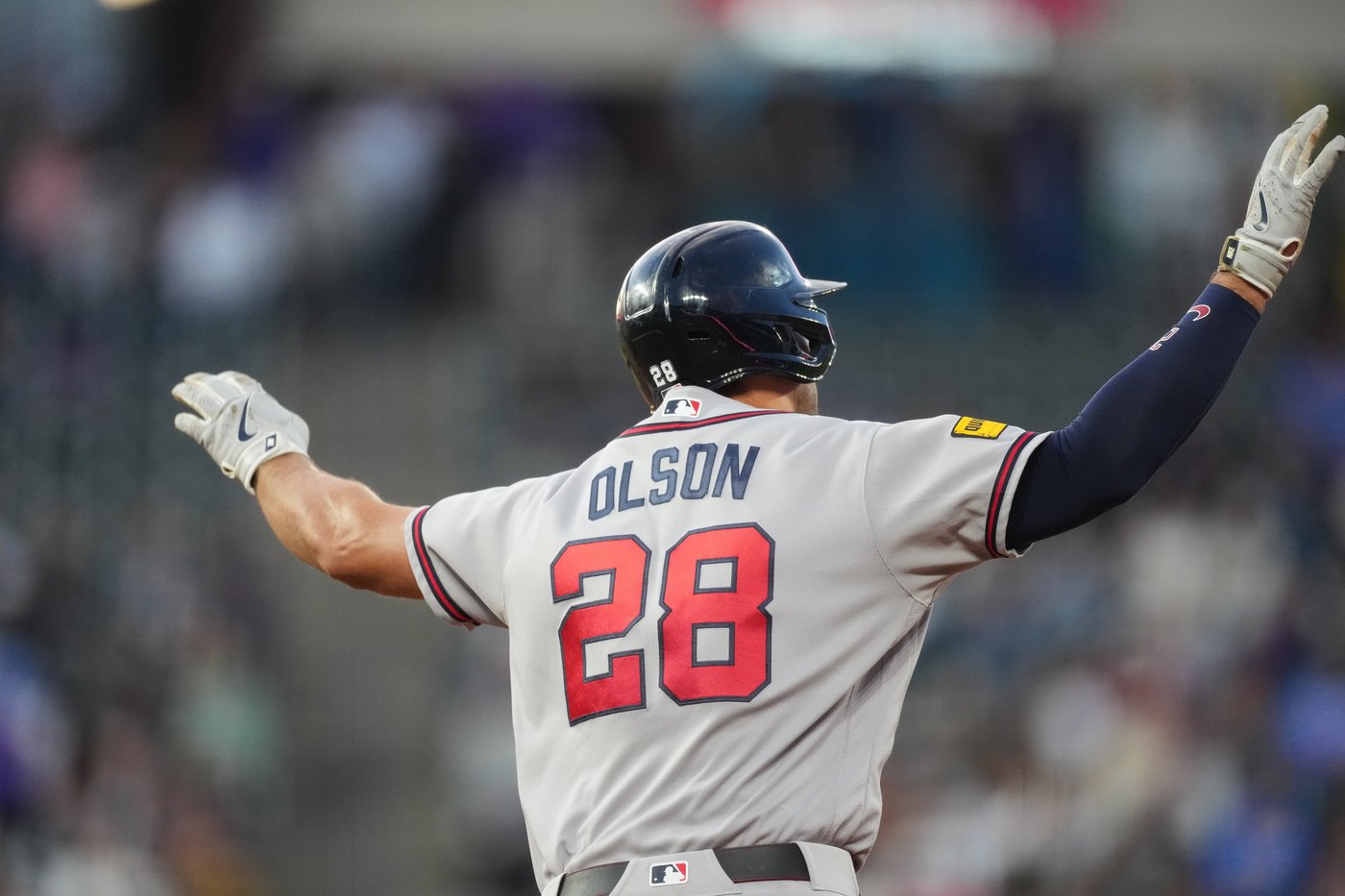 Harris' 2-run homer in 9th rallies Braves over Rockies, 8-6 | iNFOnews.ca