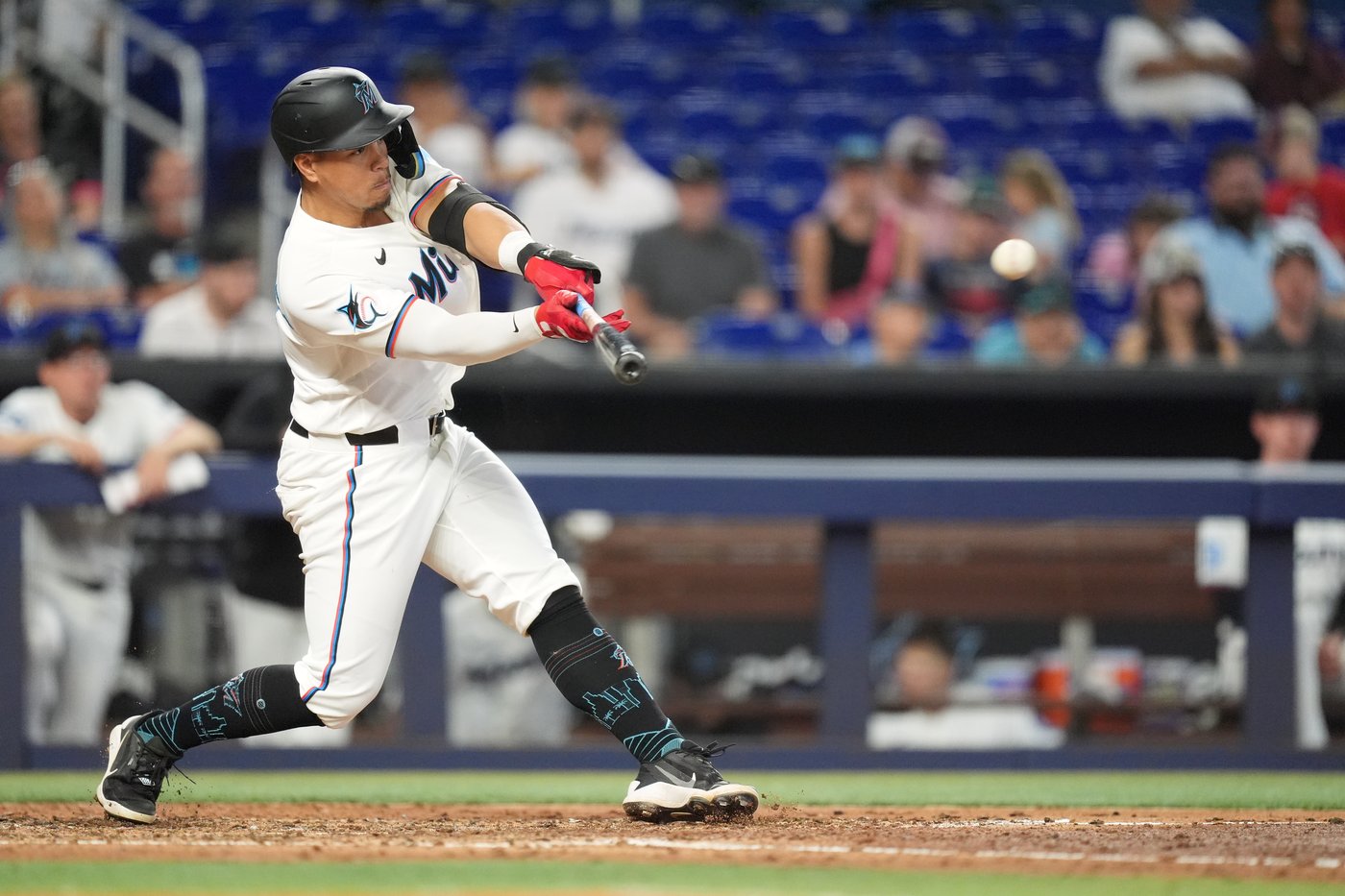Miami Marlins allow just 3 hits in 4-1 win over Cardinals | iNFOnews.ca