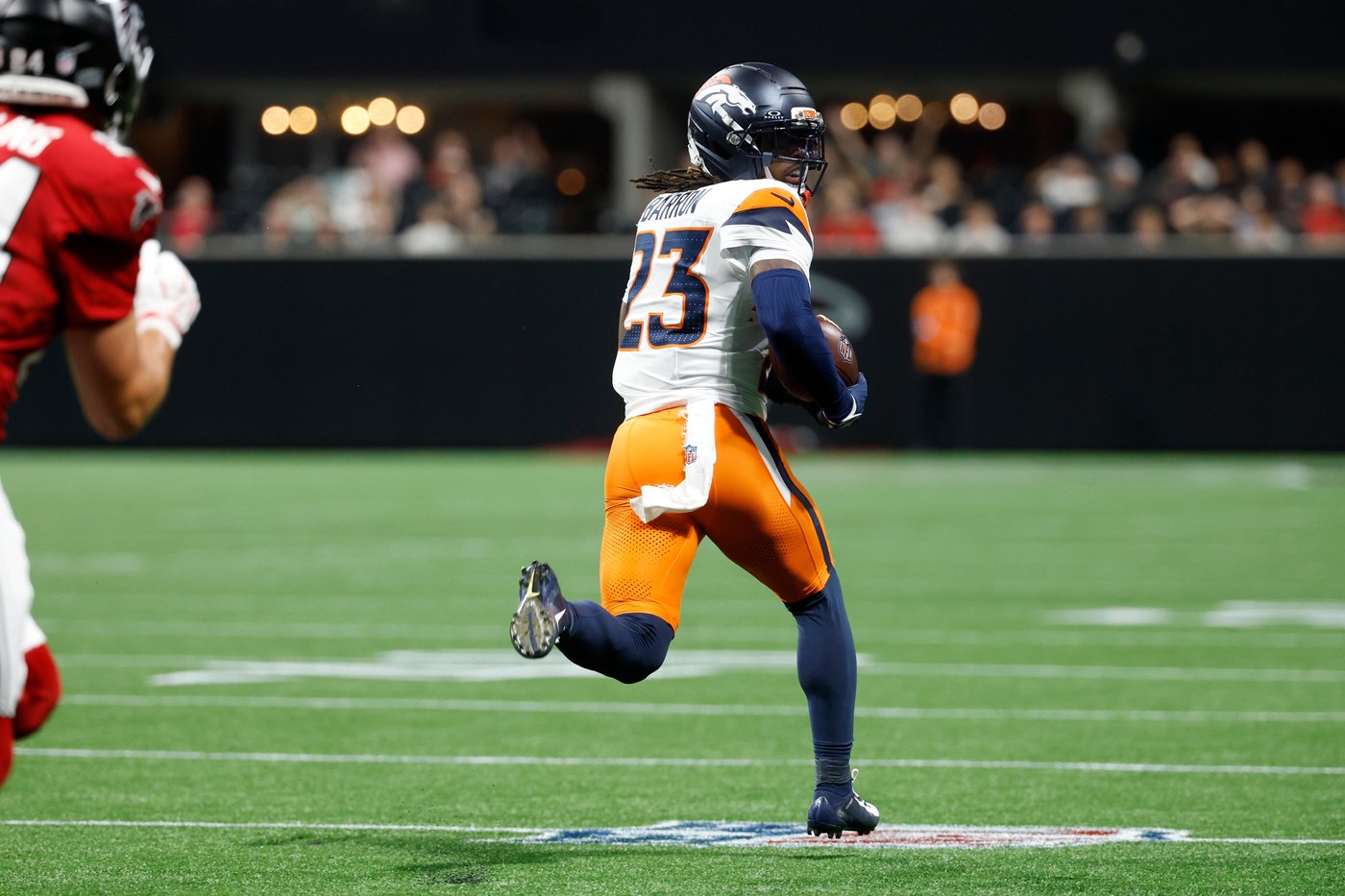 Barron returns pick 97 yards for a TD as Stidham leads Broncos to runaway 27-7 win over Falcons | iNFOnews.ca Barron returns pick 97 yards for a TD as Stidham leads Broncos to runaway 27-7 win over Falcons | iNFOnews.ca
