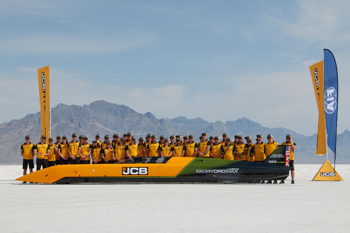 Britain's Andy Green sets another speed record, this time in a hydrogen-powered car | iNwheels Britain's Andy Green sets another speed record, this time in a hydrogen-powered car | iNwheels