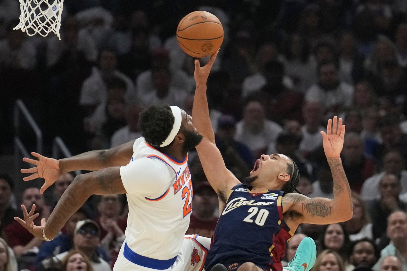 Knicks move within 1 win of NBA Finals with 121-108 victory over Cavaliers | iNFOnews.ca