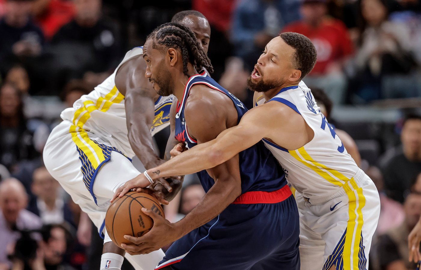 Stephen Curry, Al Horford lead Warriors past Clippers 126-121 with a huge play-in comeback | iNFOnews.ca