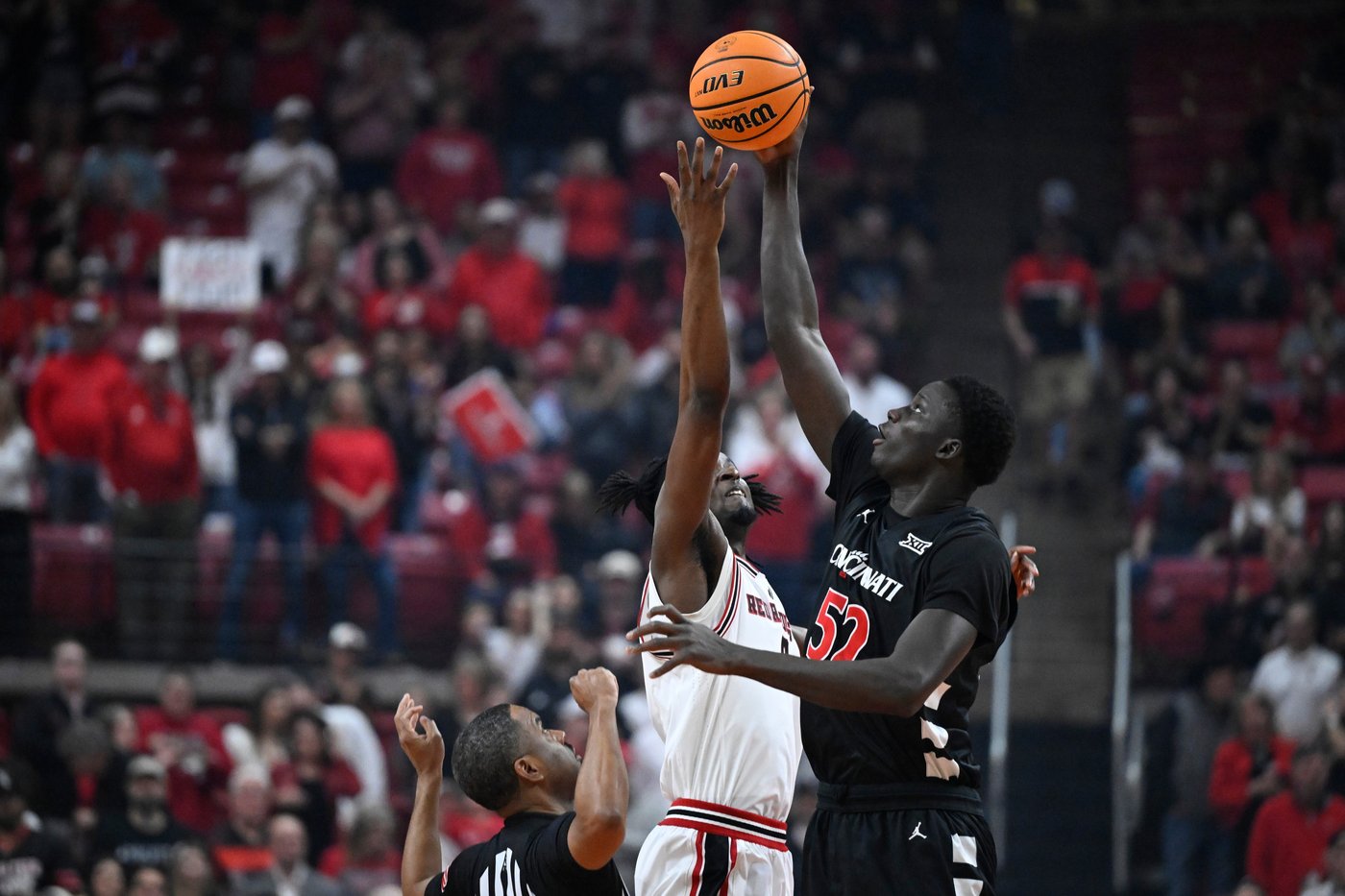 Christian Anderson leads No. 16 Texas Tech over Cincinnati 80-68 for another win without JT Toppin | iNFOnews.ca