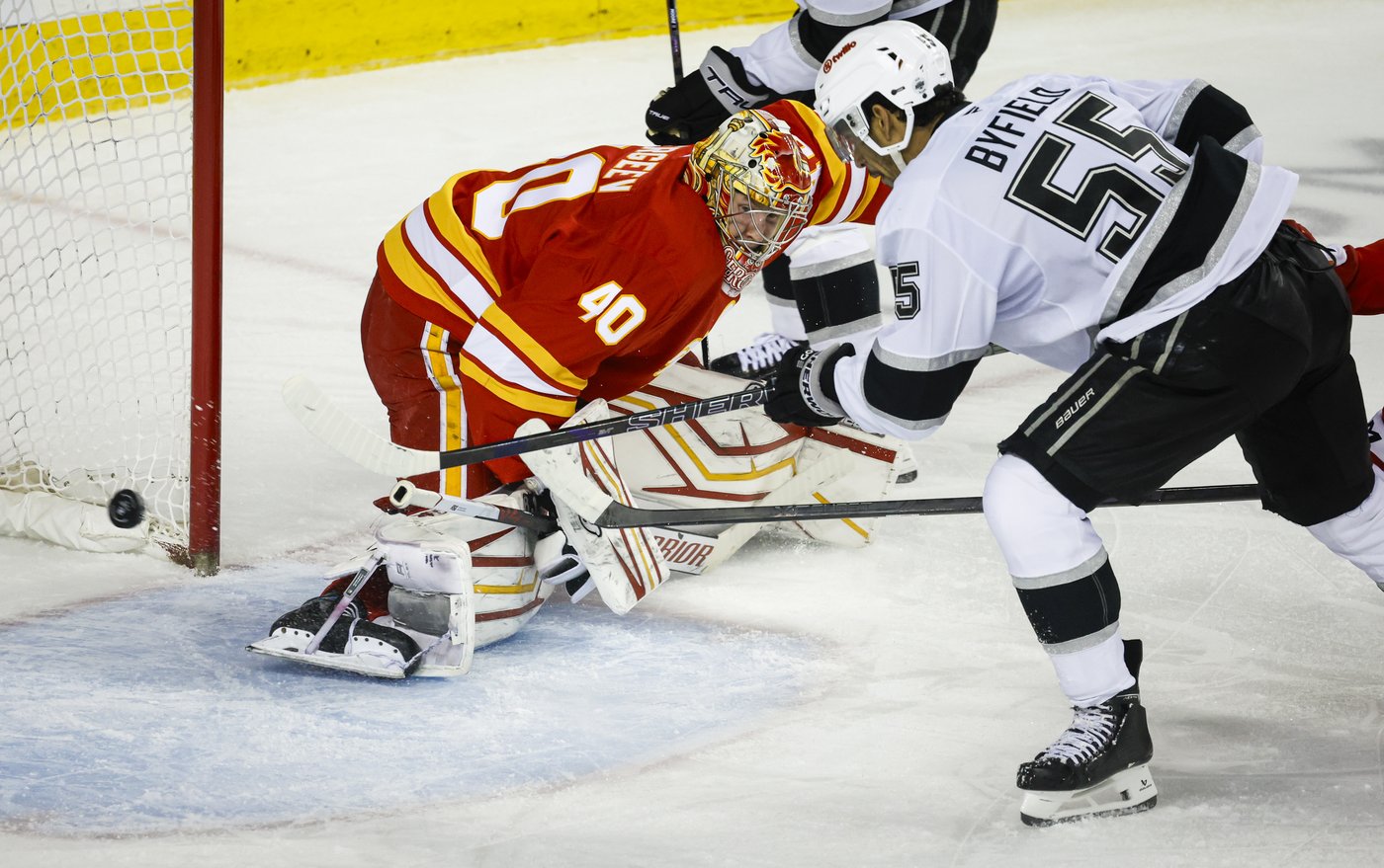 Parekh scores winner as Flames beat Kings 3-1 | iNFOnews.ca