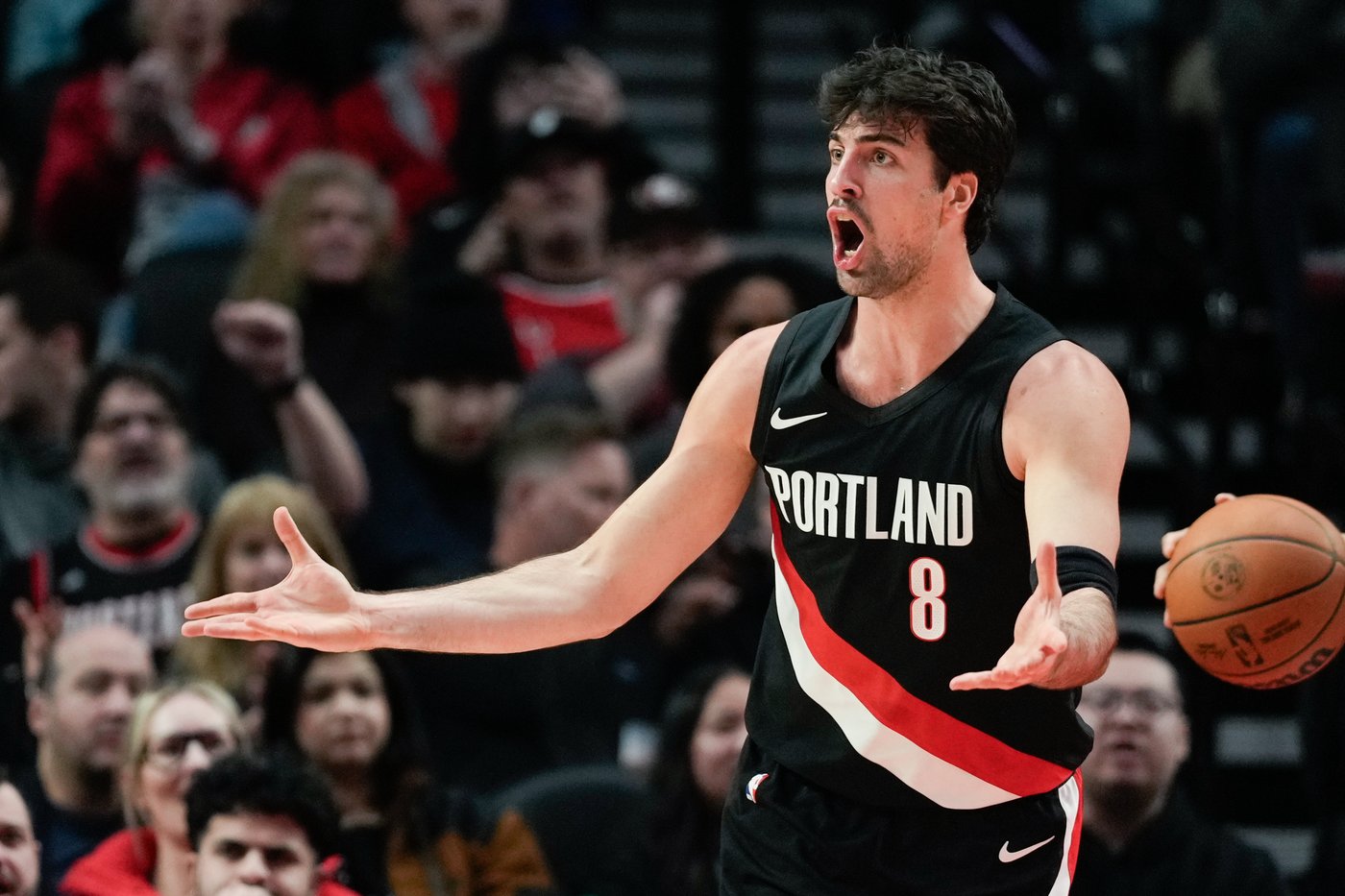 Camara posts career highs of 9 3-pointers, 35 points as Trail Blazers beat Nets 134-99 | iNFOnews.ca Camara posts career highs of 9 3-pointers, 35 points as Trail Blazers beat Nets 134-99 | iNFOnews.ca