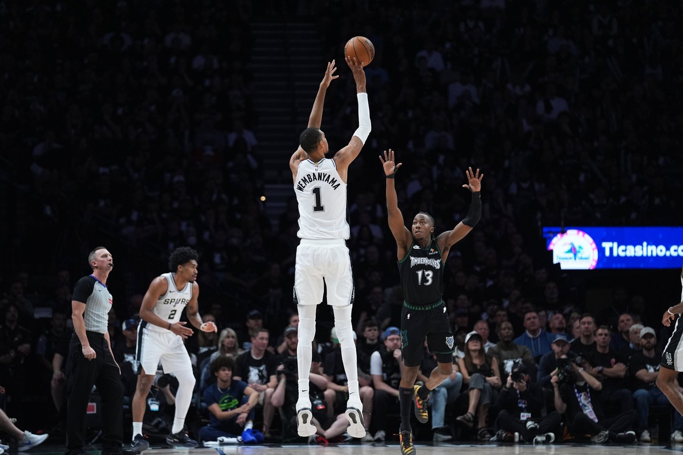 Spurs aren't thinking about being ahead of schedule. They're just focused on the conference finals. | iNFOnews.ca
