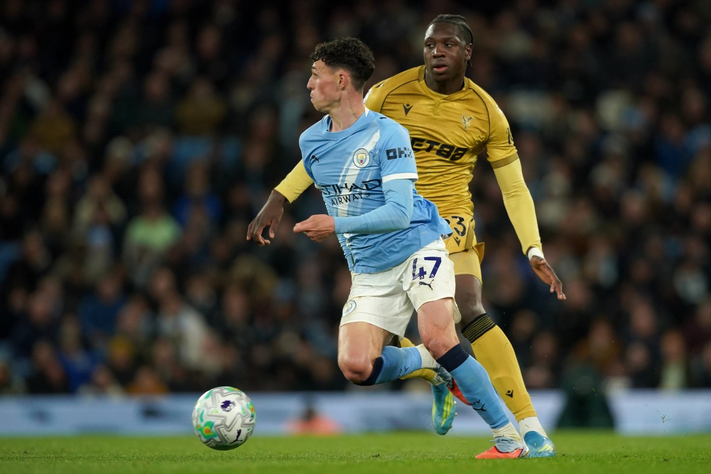 Manchester City keeps the pressure on Arsenal with 3-0 win against Crystal Palace | iNFOnews.ca