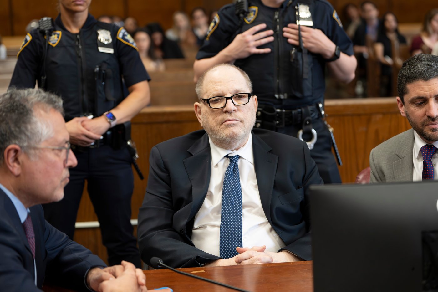 Judge declares a mistrial in Harvey Weinstein’s rape retrial after jury deadlocks | iNFOnews.ca
