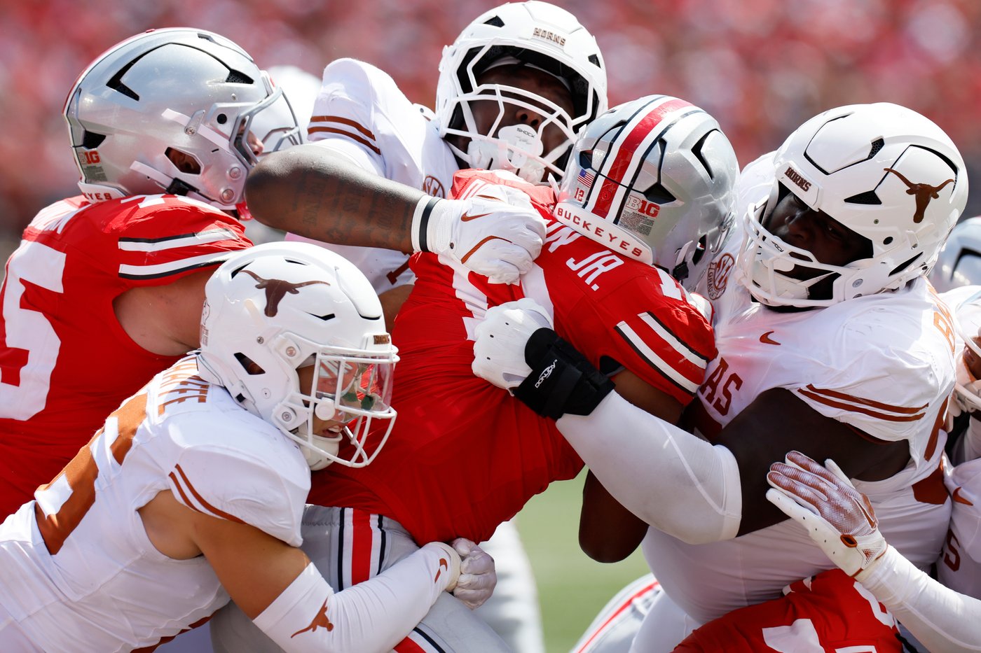 Arch Manning leads No. 5 Texas as Longhorns aim to return to College Football Playoff | iNFOnews.ca
