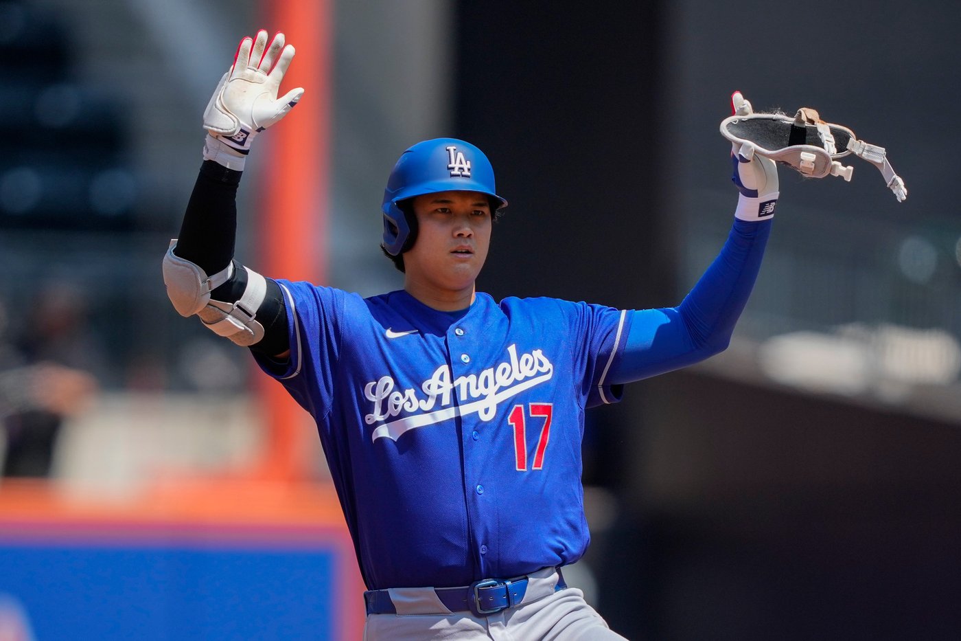 Taylor and Semien each hit a 3-run homer as Mets beat Dodgers 8-3 to avoid season sweep | iNFOnews.ca
