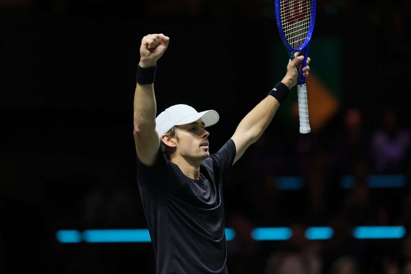 Canada's Auger-Aliassime loses to de Minaur in Rotterdam final | iNFOnews.ca
