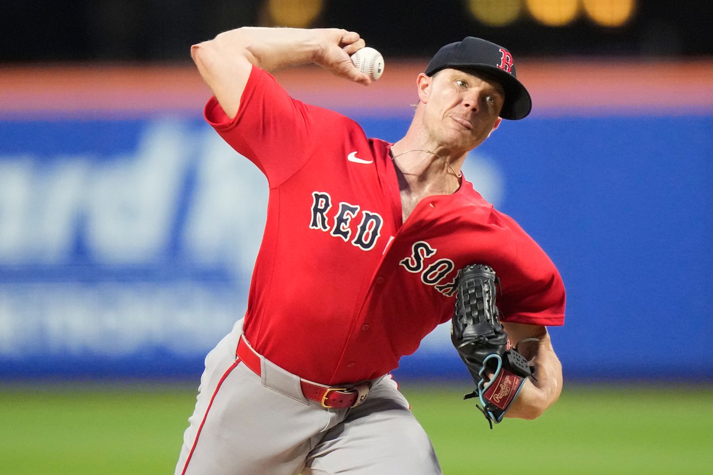 Red Sox beat Mets after plane problems strand them in Chicago and lead to late arrival | iNFOnews.ca