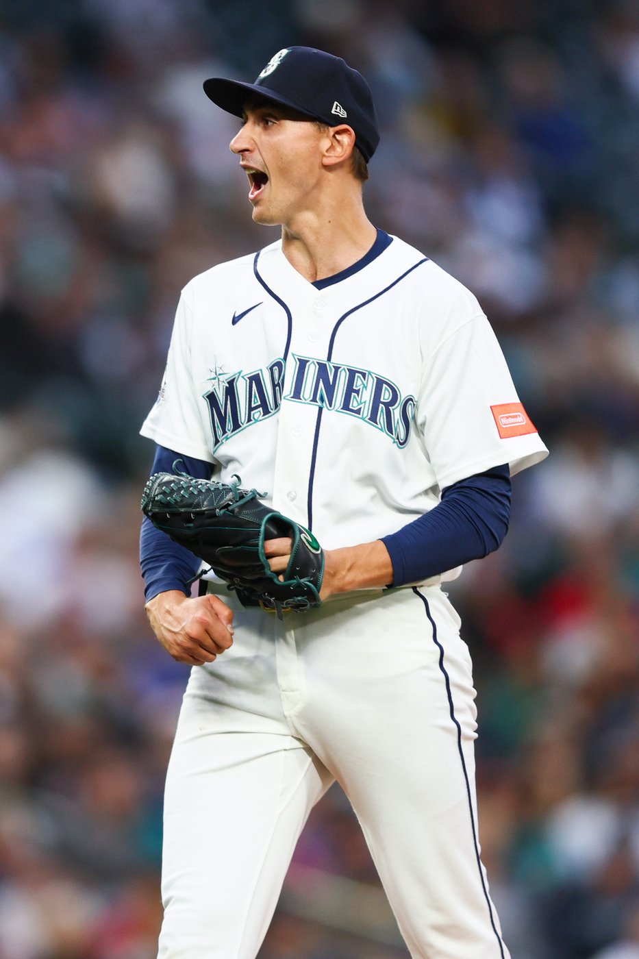 George Kirby goes 8 innings and Cole Young homers twice as Mariners top Angels 6-2 | iNFOnews.ca George Kirby goes 8 innings and Cole Young homers twice as Mariners top Angels 6-2 | iNFOnews.ca
