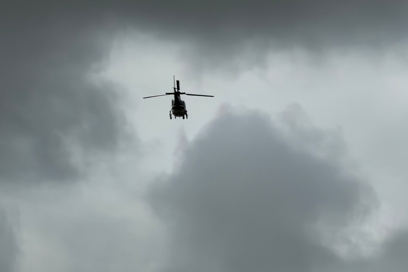 Shooter kills 1 and injures 10 in Texas days after firing at a police officer, officials say | iNFOnews.ca