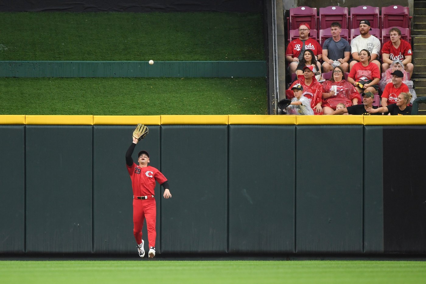 Pirates beat Reds 4-1 to snap four-game losing streak | iNFOnews.ca Pirates beat Reds 4-1 to snap four-game losing streak | iNFOnews.ca