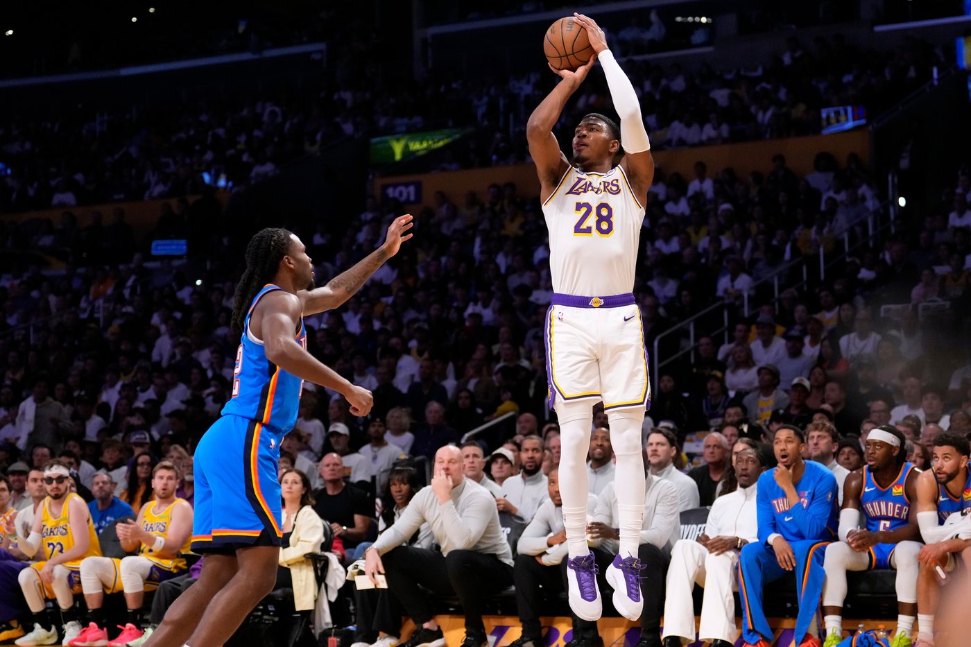 Thunder charge past Lakers 131-108 in Game 3 for another blowout in the champs' 7-0 playoff run | iNFOnews.ca
