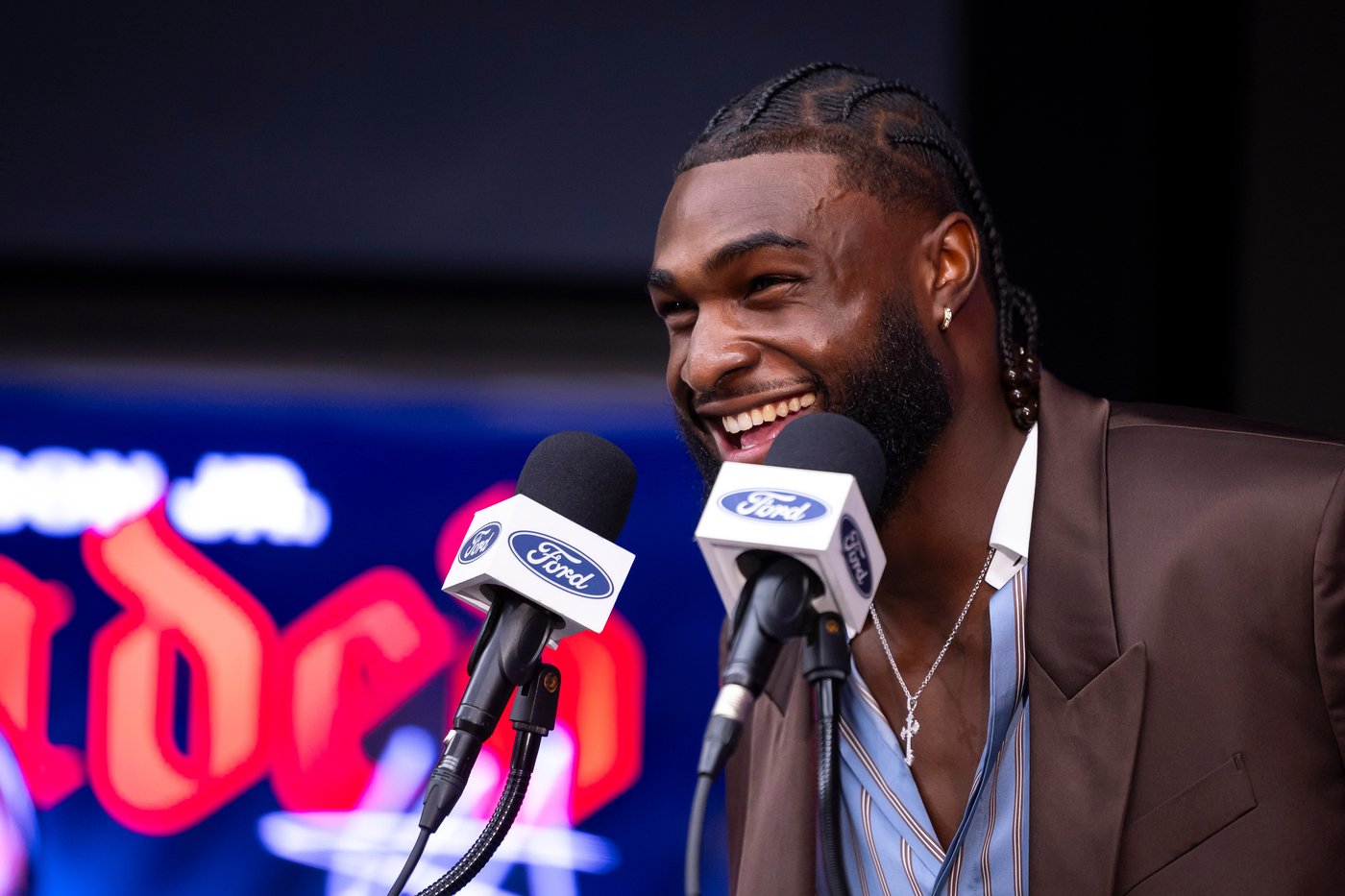 Texans' Will Anderson Jr. celebrates $150M extension | iNFOnews.ca