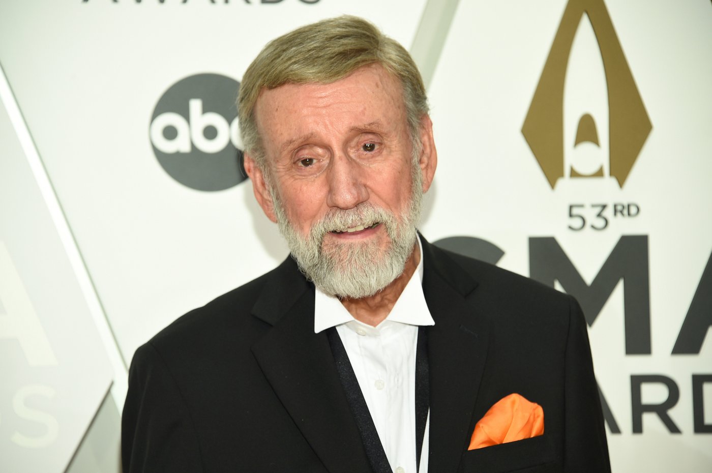 Grammy-winning singer-songwriter Ray Stevens recovering after breaking neck | iNFOnews.ca