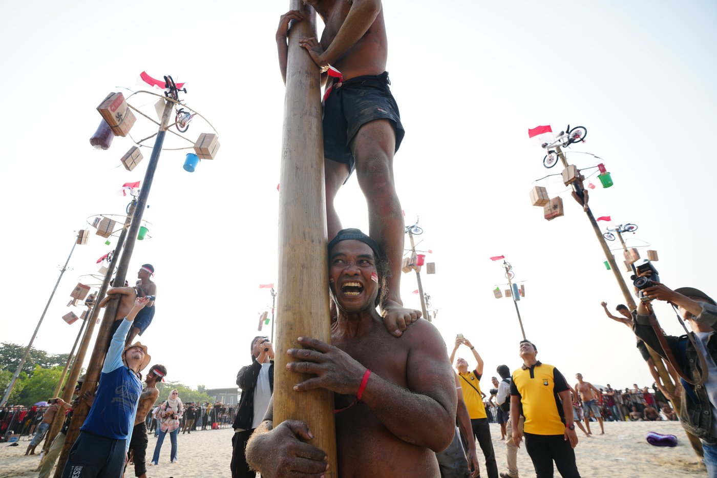 The top photos of the day by AP's photojournalists | iNFOnews.ca