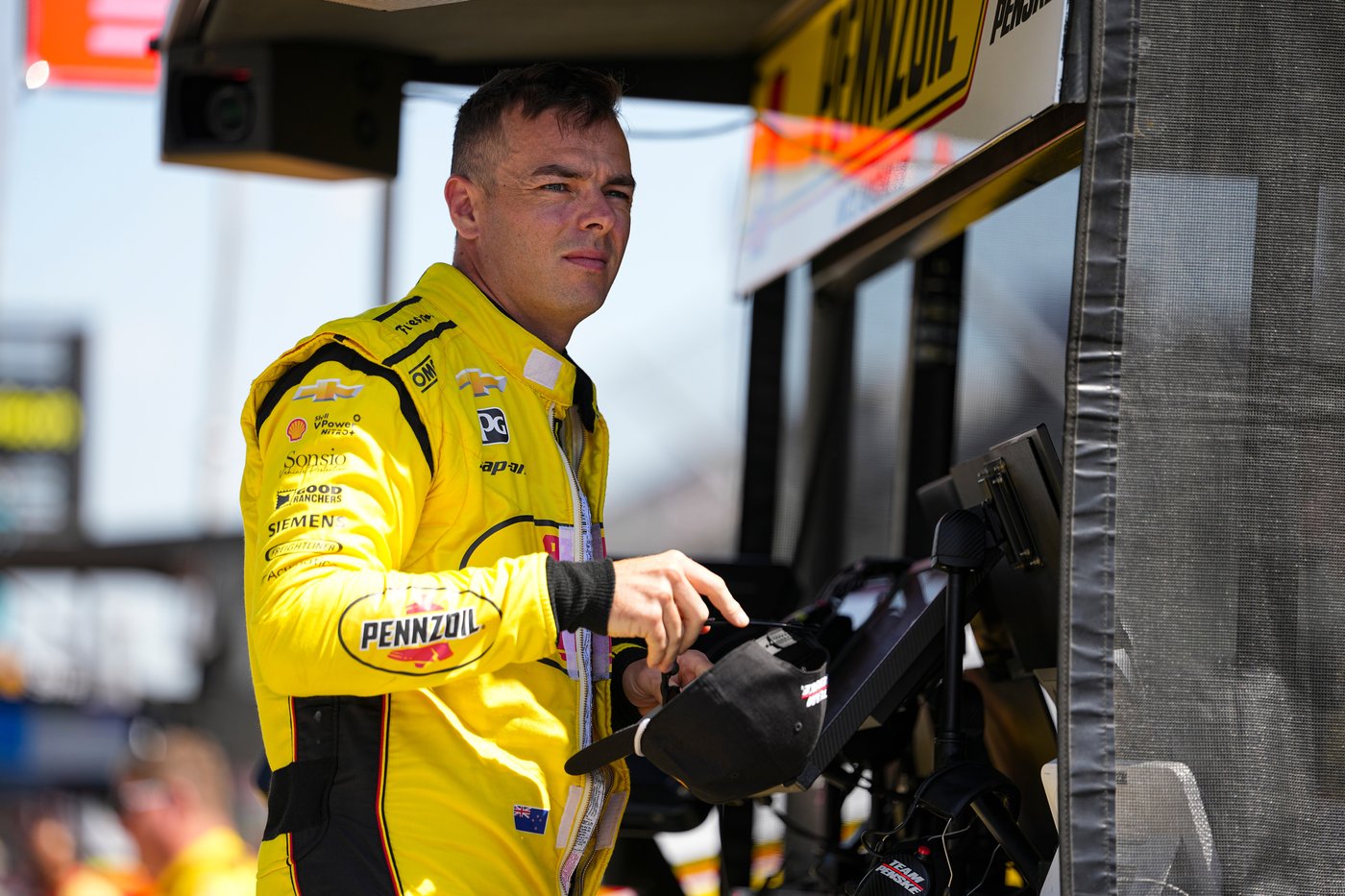 1st day of Indy 500 qualifying washed out, forcing revised Sunday schedule | iNFOnews.ca