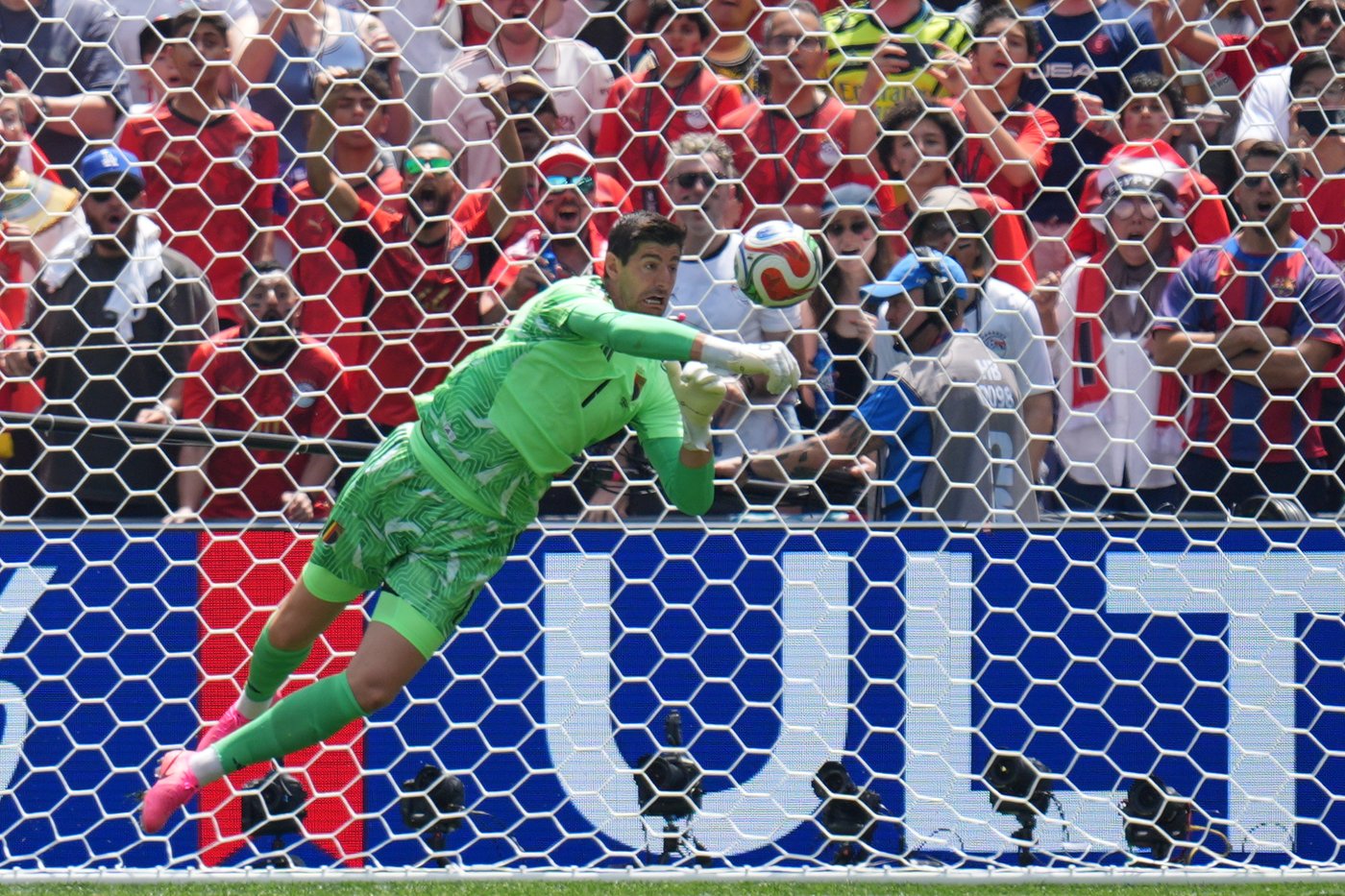 Belgium and its 'Golden Generation' veterans get off to unimpressive start in World Cup | iNFOnews.ca
