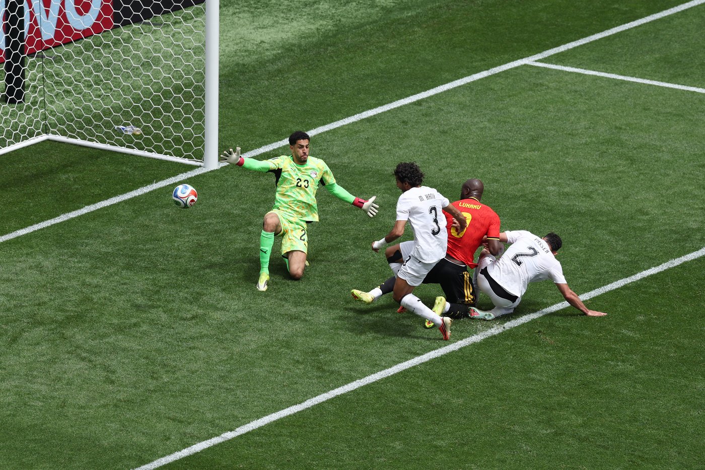 Belgium and its 'Golden Generation' veterans get off to unimpressive start in World Cup | iNFOnews.ca