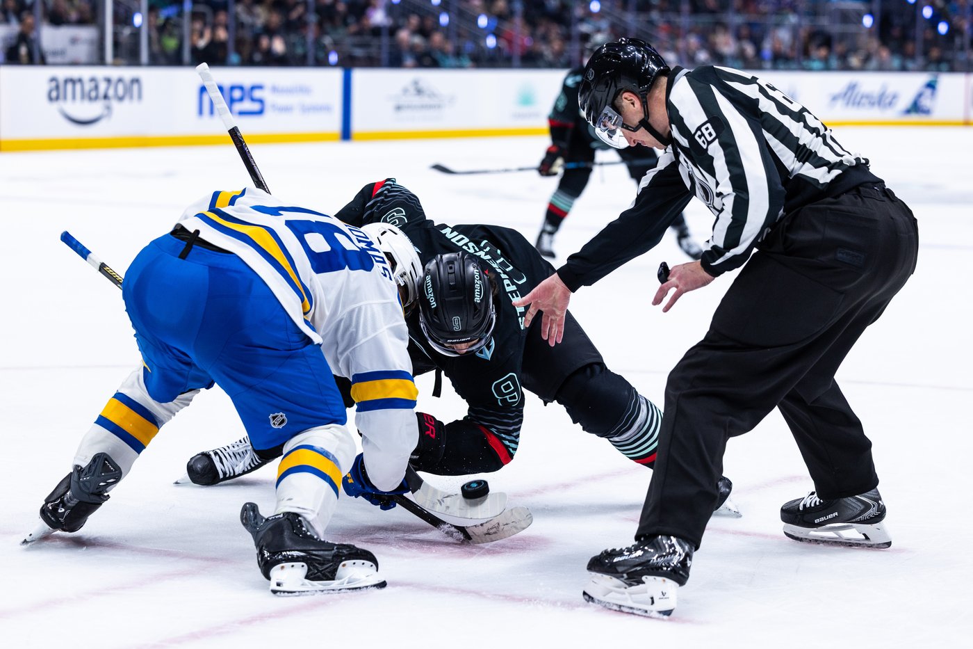 Blues beat Kraken 3-2 to halt Seattle's 5-game home winning streak | iNFOnews.ca