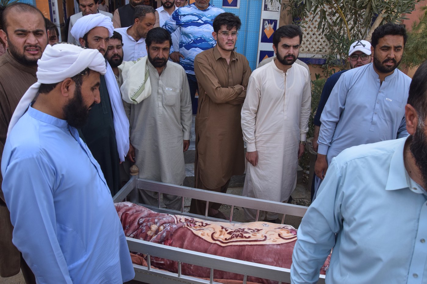 Suspected militants kill judge, security guard in ambush in restive southwest Pakistan | iNFOnews.ca