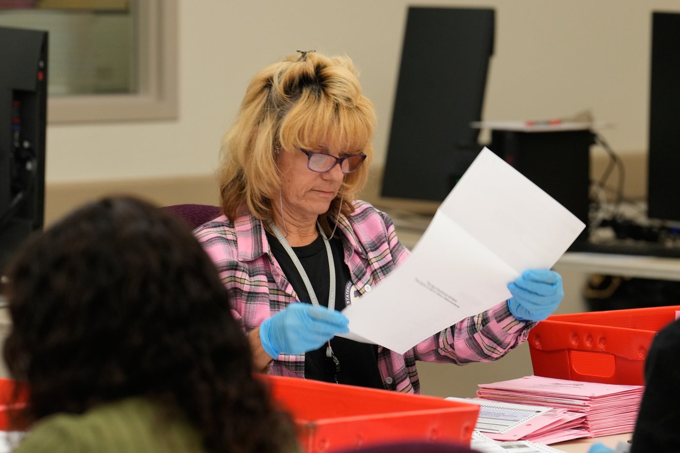 Goal of higher voter turnout remains elusive in California as changes have extended ballot counting | iNFOnews.ca