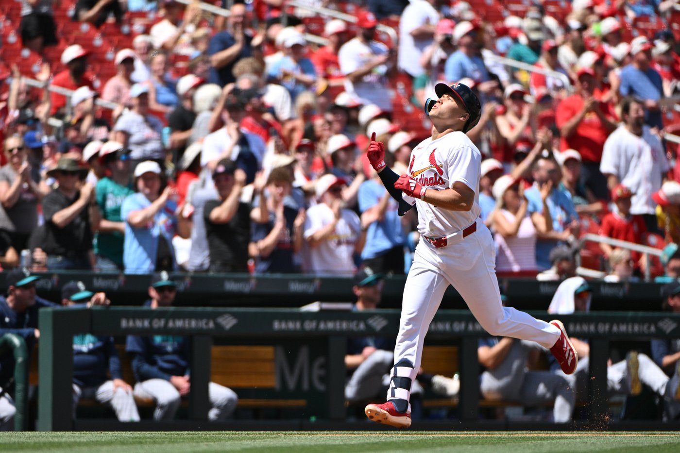 Refsnyder successfully challenges 3rd strike, and then homers to lift Mariners over Cardinals 3-2 | iNFOnews.ca