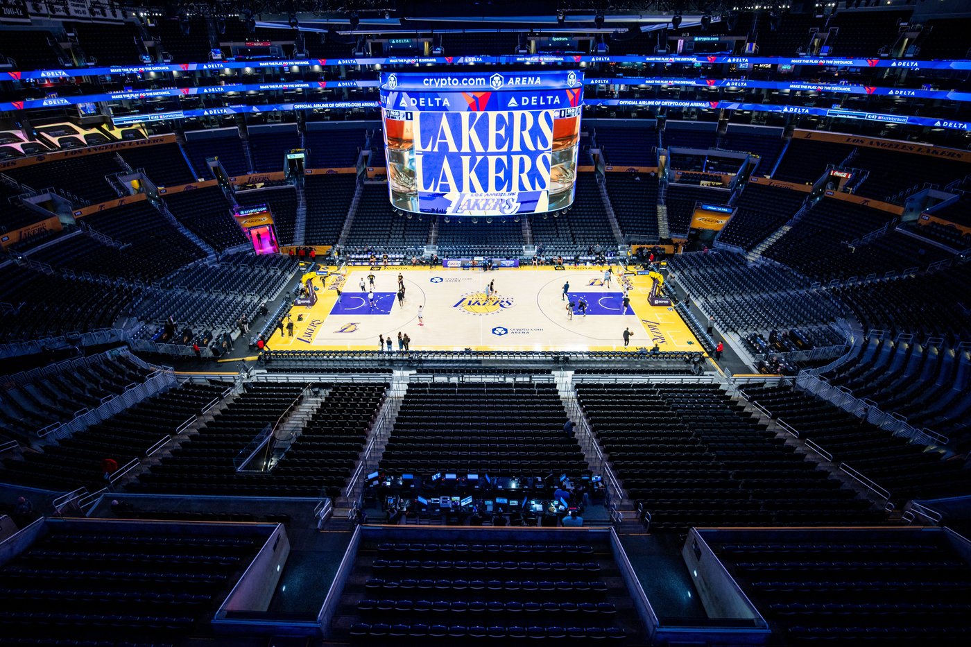 Jeanie Buss to contest siblings' plan to sell their Lakers minority ownership stake to Kushner, Iger | iNFOnews.ca Jeanie Buss to contest siblings' plan to sell their Lakers minority ownership stake to Kushner, Iger | iNFOnews.ca