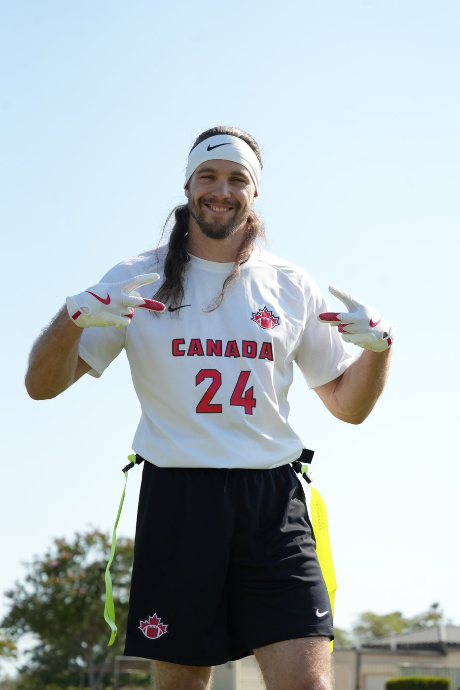 Former CFL player Dequoy back playing football with Canadian men's flag team | iNFOnews.ca Former CFL player Dequoy back playing football with Canadian men's flag team | iNFOnews.ca