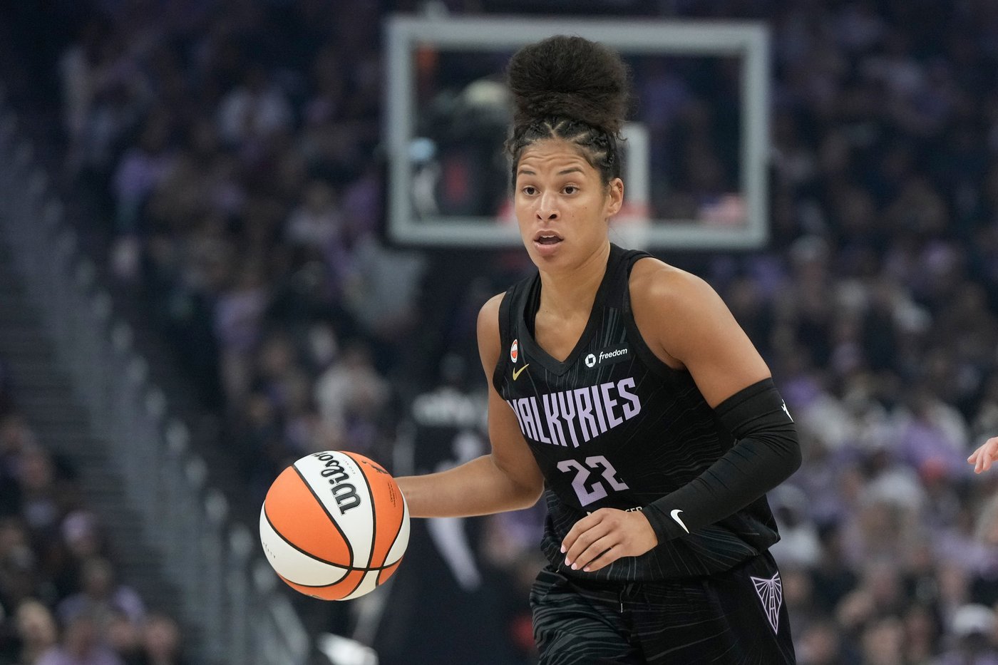 Valkyries are playoff bound again in 2nd year after beating Dallas 78-70 behind Williams' 23 points | iNFOnews.ca