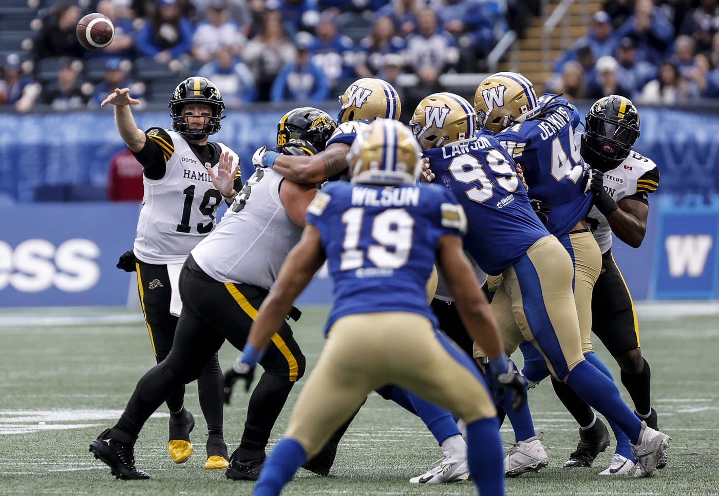 Hamilton Tiger-Cats meet B.C. Lions in game with '25 outstanding player finalists | iNFOnews.ca