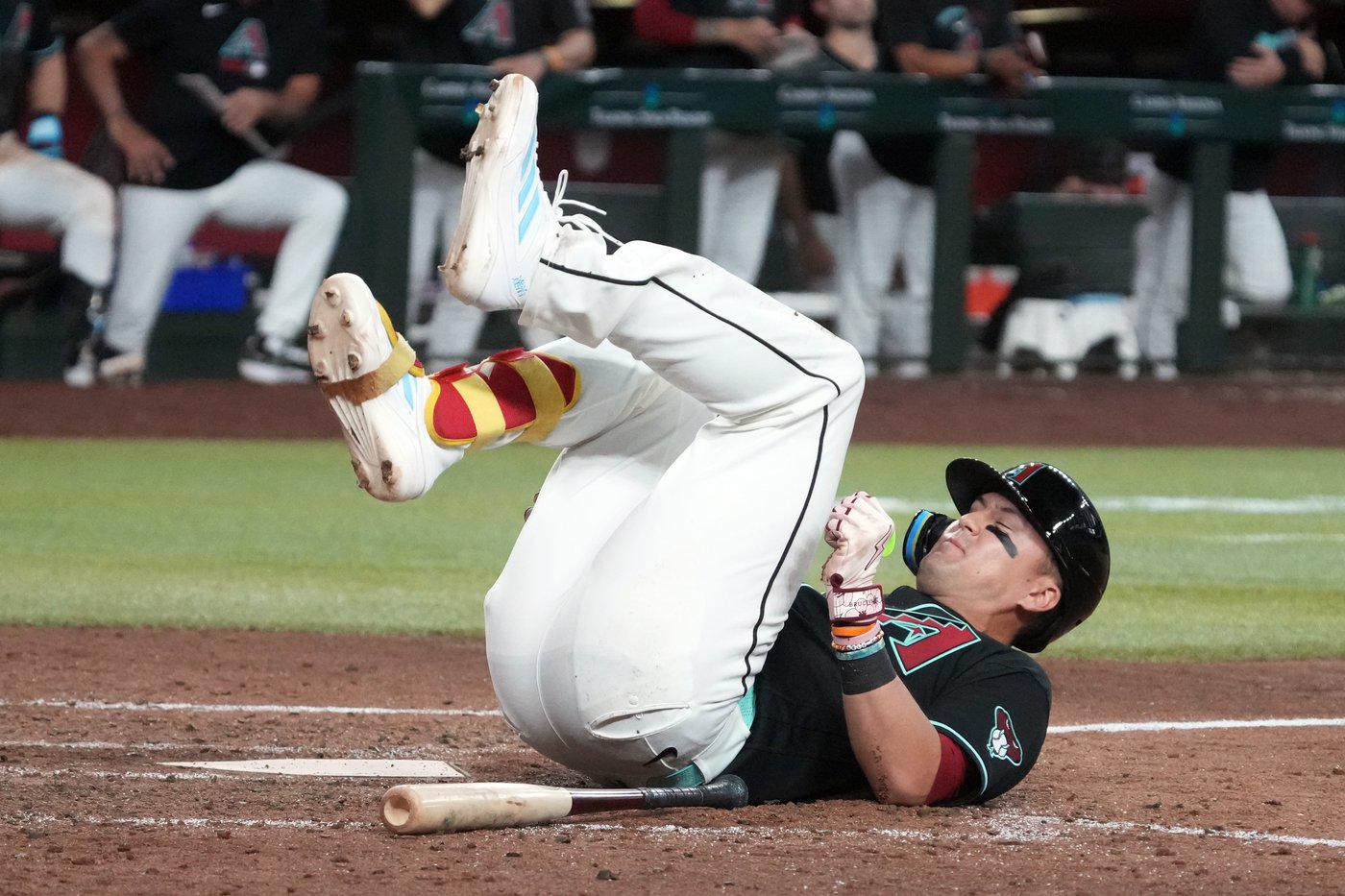 Ohtani's RBI infield single in the 10th helps Dodgers snap 7-game skid, beat D-backs 2-1 | iNFOnews.ca Ohtani's RBI infield single in the 10th helps Dodgers snap 7-game skid, beat D-backs 2-1 | iNFOnews.ca