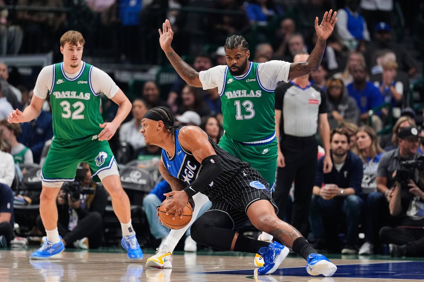 Magic overcome Cooper Flagg's 51-point night as Mavericks lose 14th straight home game | iNFOnews.ca Magic overcome Cooper Flagg's 51-point night as Mavericks lose 14th straight home game | iNFOnews.ca